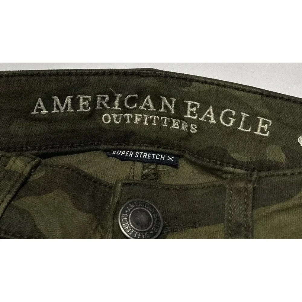 AMERICAN EAGLE Women's Camouflage Jegging Jeans Pants Sz 4 EC SUPER STRETCH X‎